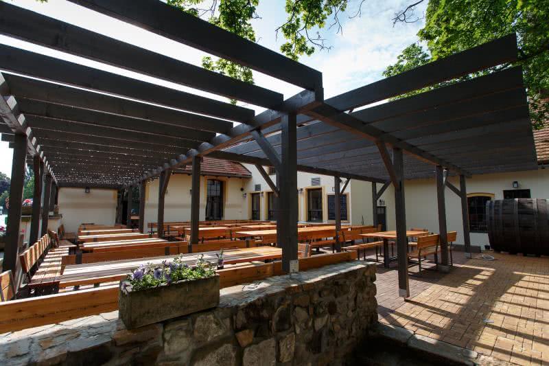 Počernický pivovar a restaurace