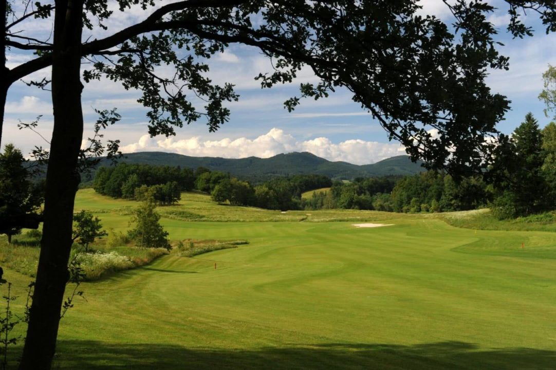 Ypsilon Golf Resort Liberec