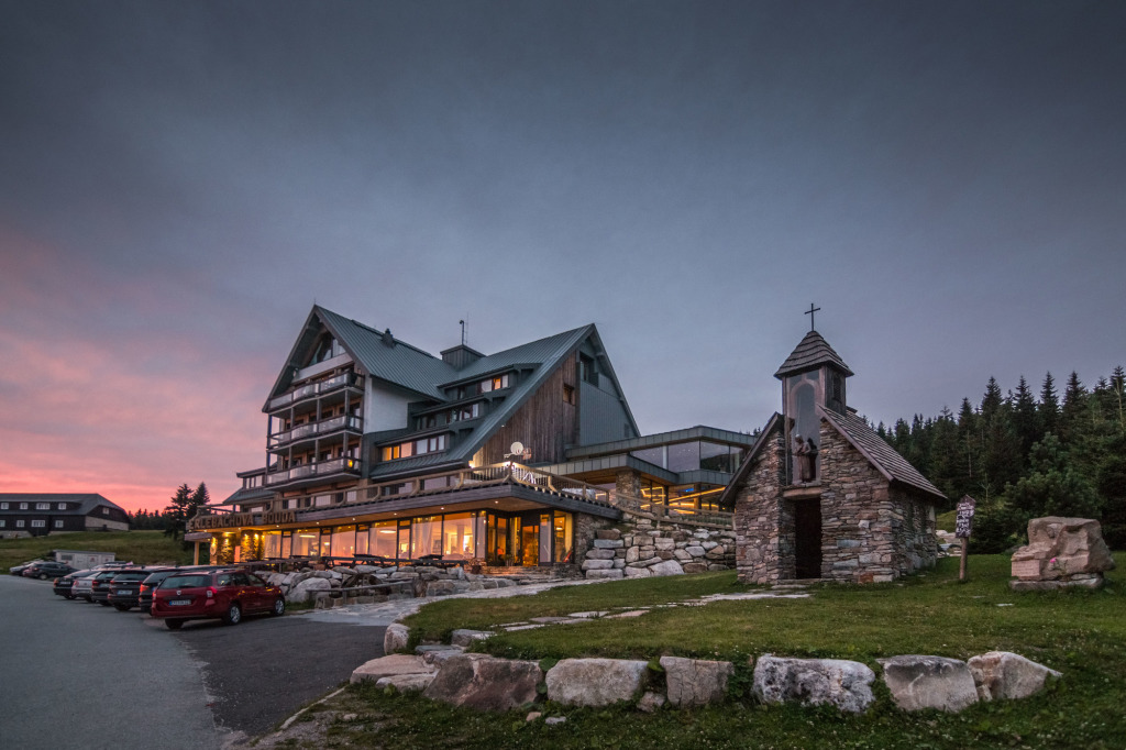 Resort Sv. František, Erlebachova & Josefova bouda