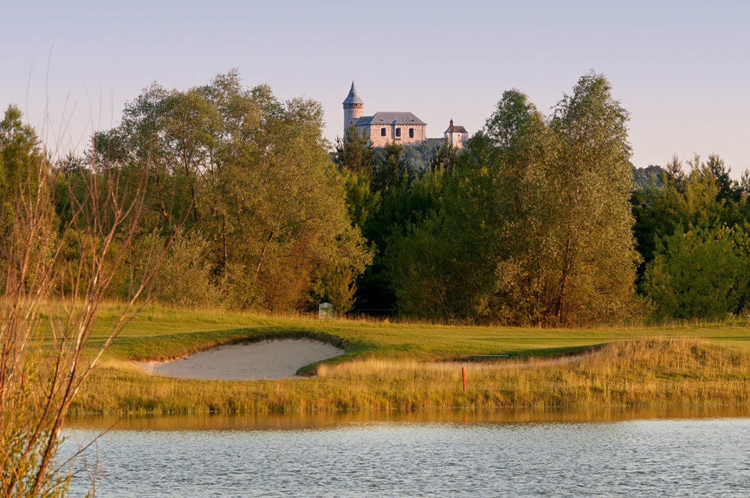 Golf Resort Kunětická Hora