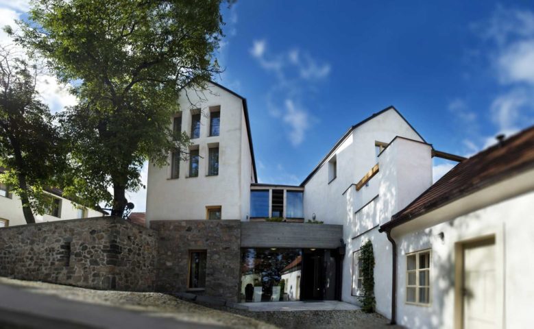 Bellevue hotel Karlov