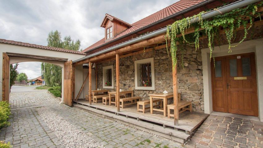 Restaurace a Penzion Ve Století