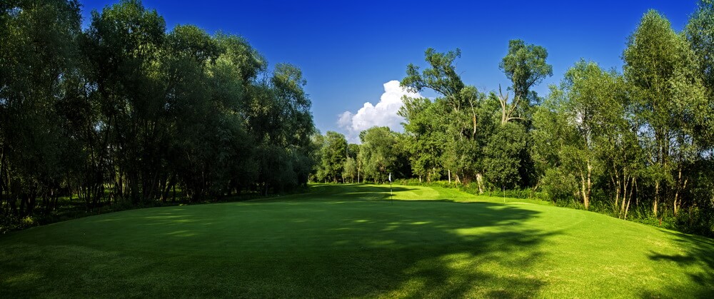 Three Oaks – Tři Duby Golf Resort