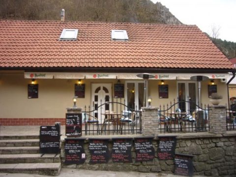 Restaurace U Adama