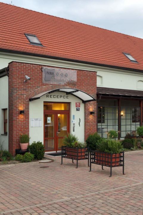 Hotel Chvalská Tvrz