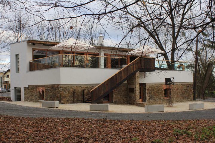 Restaurace "nemlyn" Kravaře