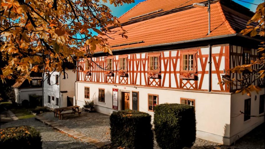 Penzion U Bílého koníka